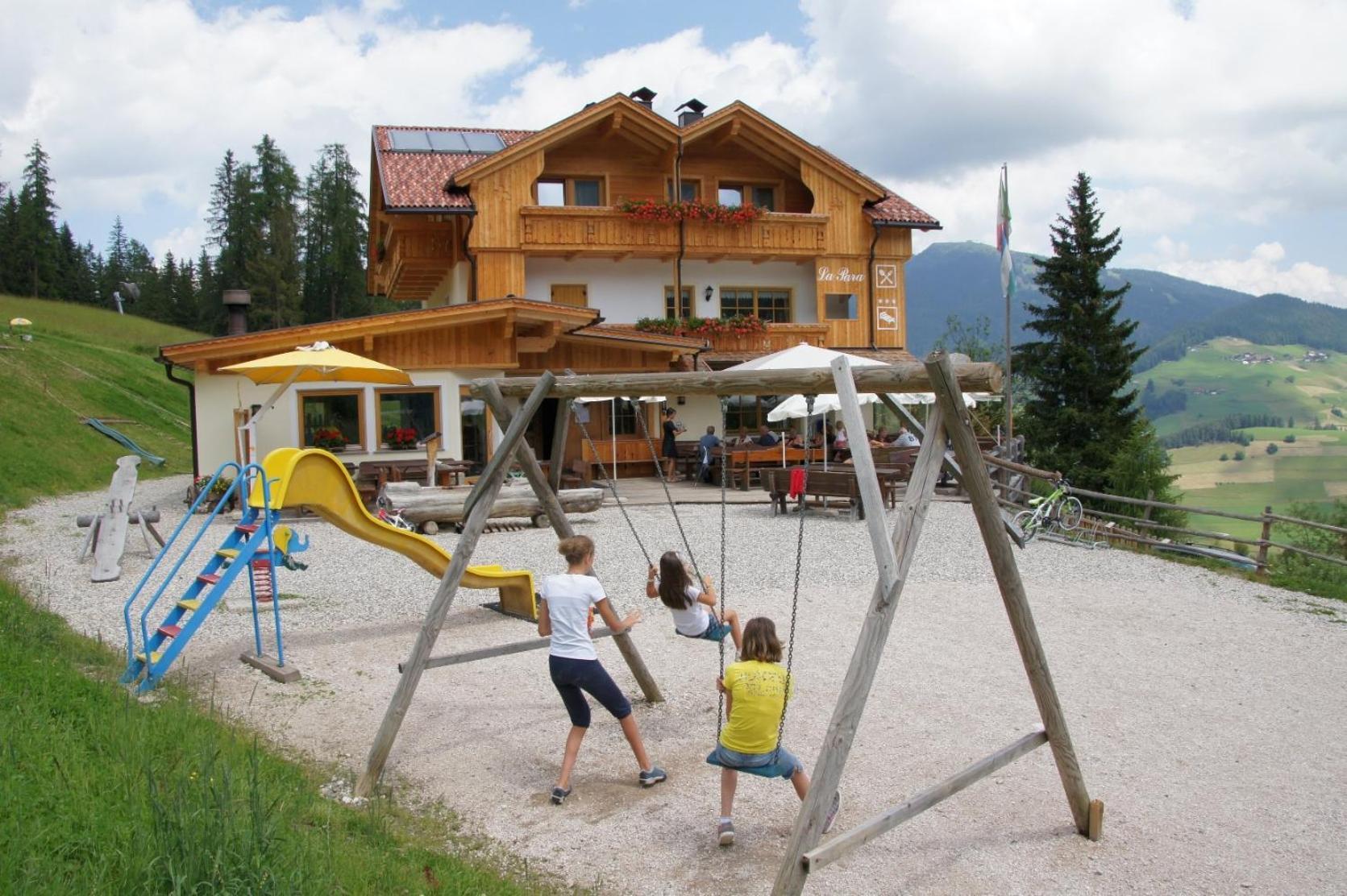 Rifugio La Para San Vigilio Di Marebbe Dış mekan fotoğraf